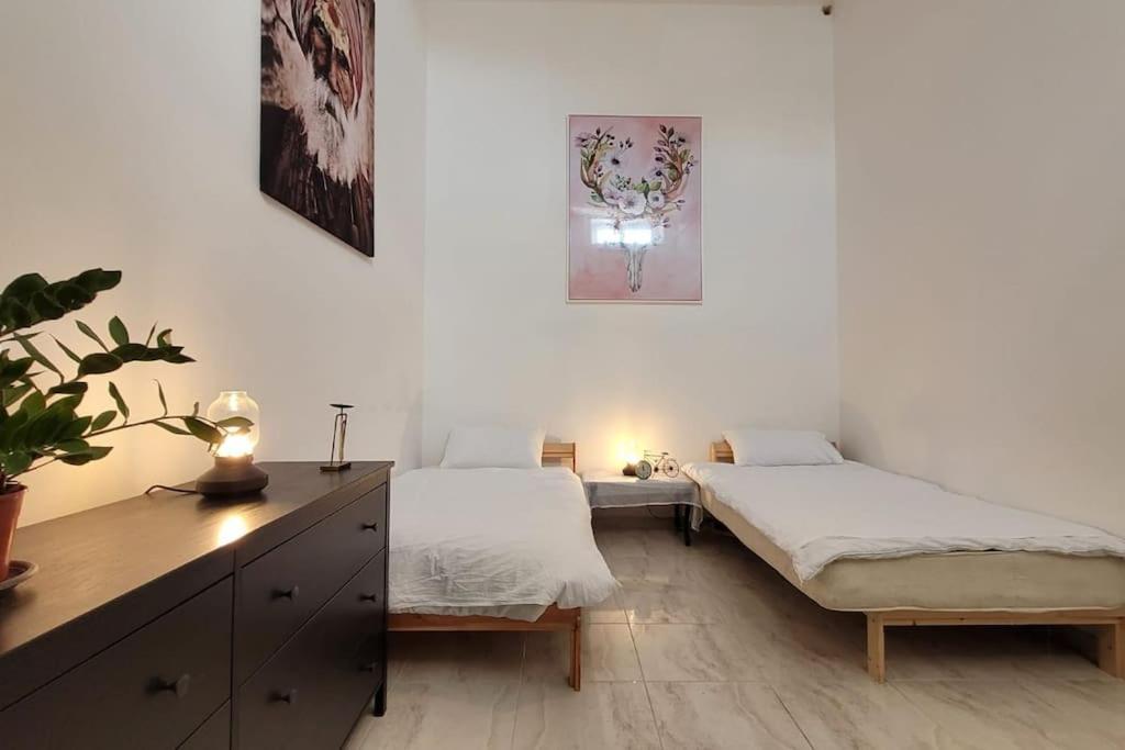 Luxury En-Suite Double. Beach-House With Sea Views Mellieha Exterior photo