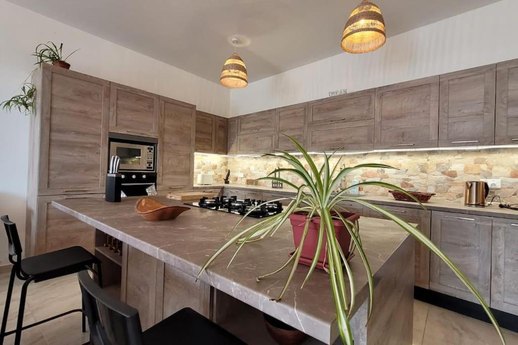 Luxury En-Suite Double. Beach-House With Sea Views Mellieha Exterior photo